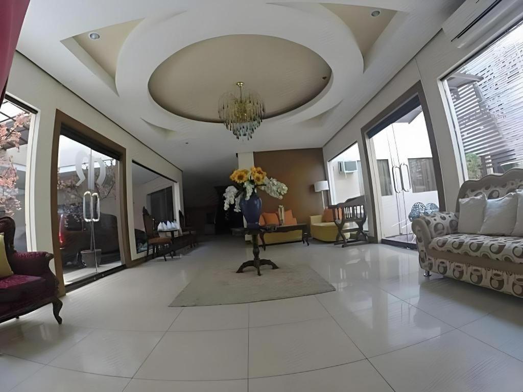 Rich Manor Pension House Кагаян-де-Оро Экстерьер фото